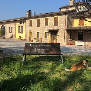  Farm stay Corte Pioppazza Italy
